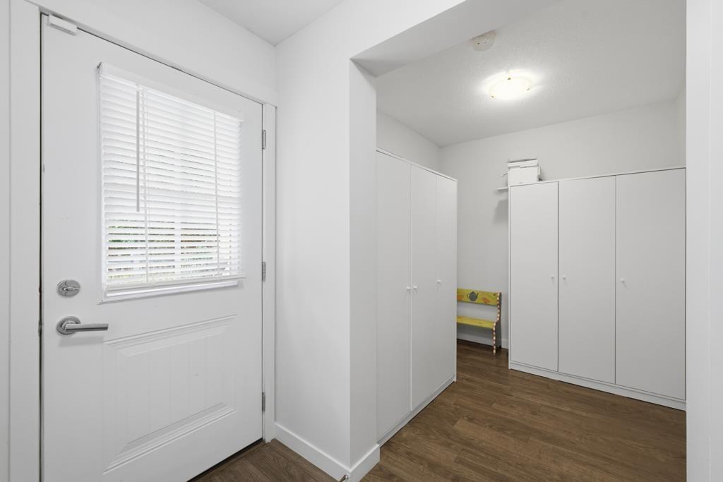 #10-10735 84 Avenue, Delta