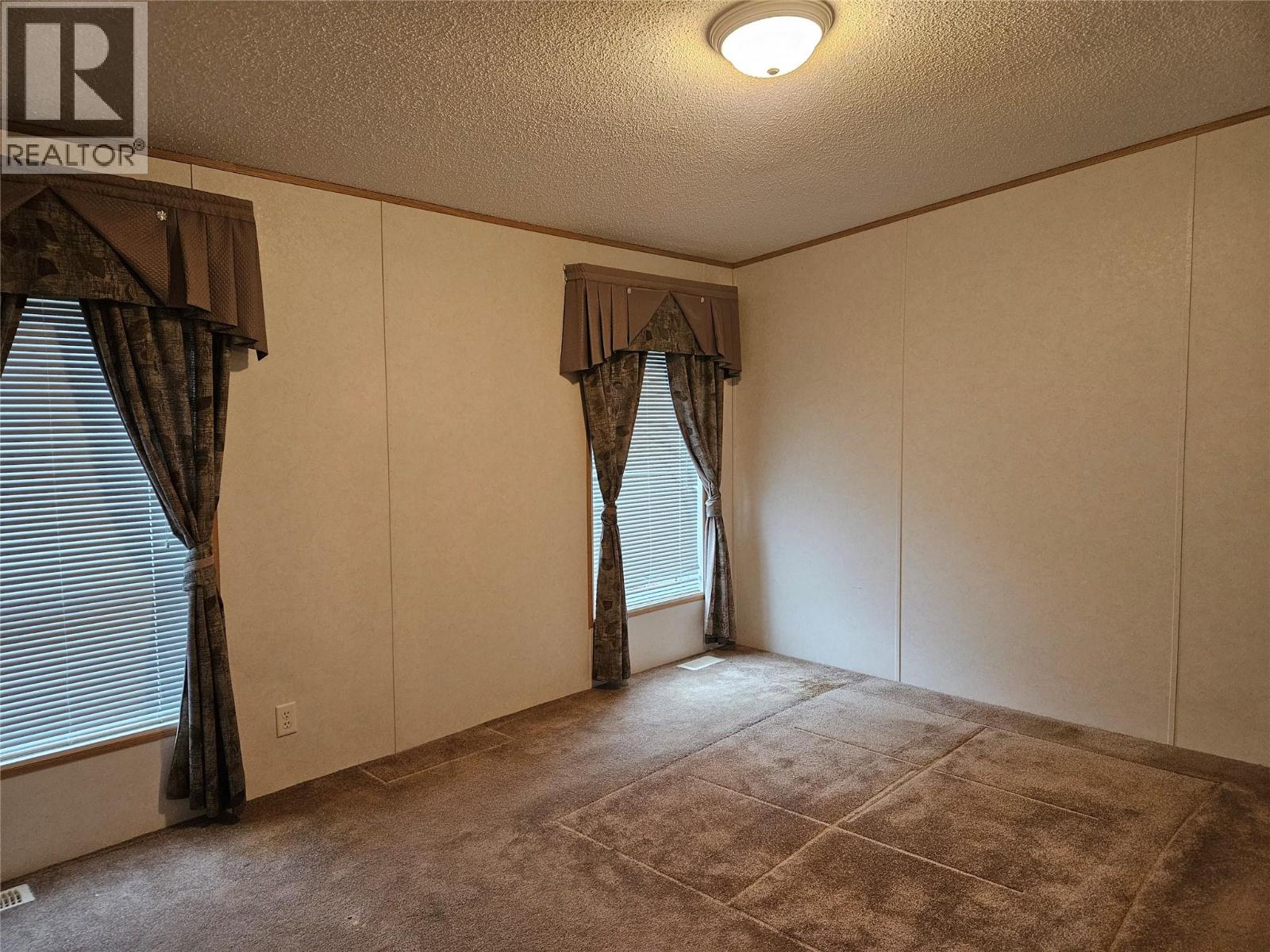 225 GRANBY DRIVE - 6