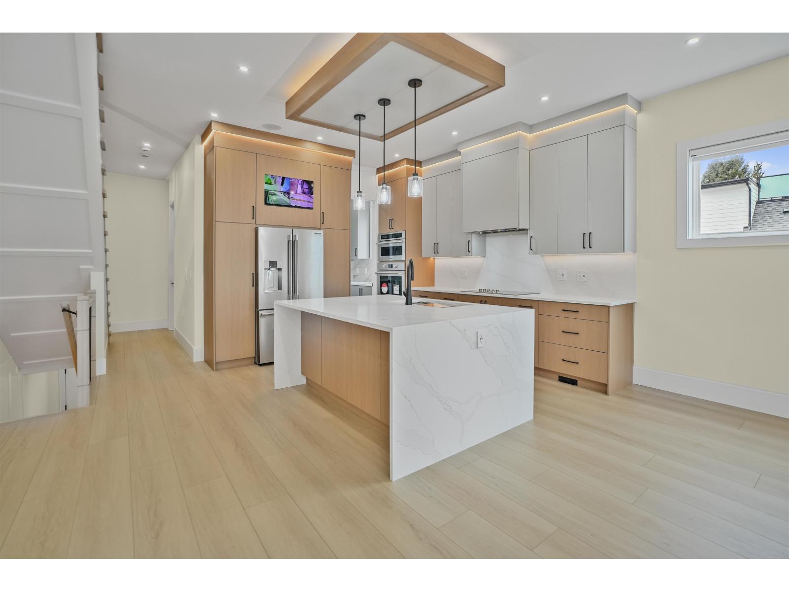 16505 20 AVENUE, Surrey