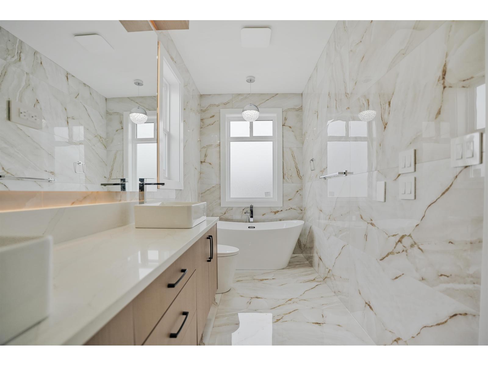 16505 20 AVENUE, Surrey