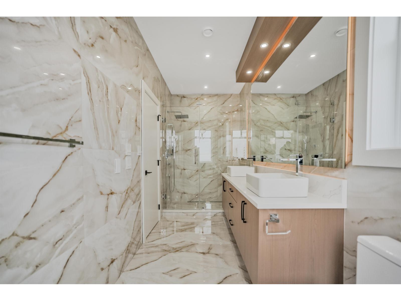 16505 20 AVENUE, Surrey