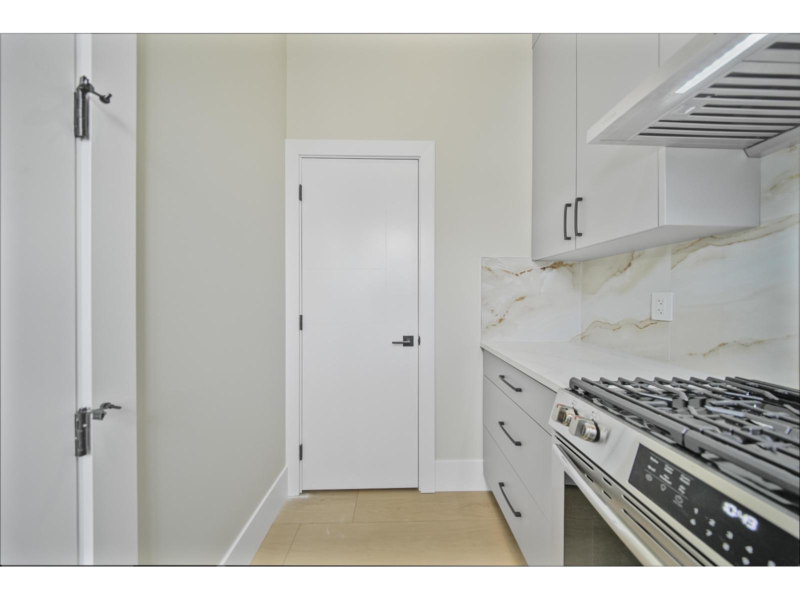 16505 20 AVENUE, Surrey