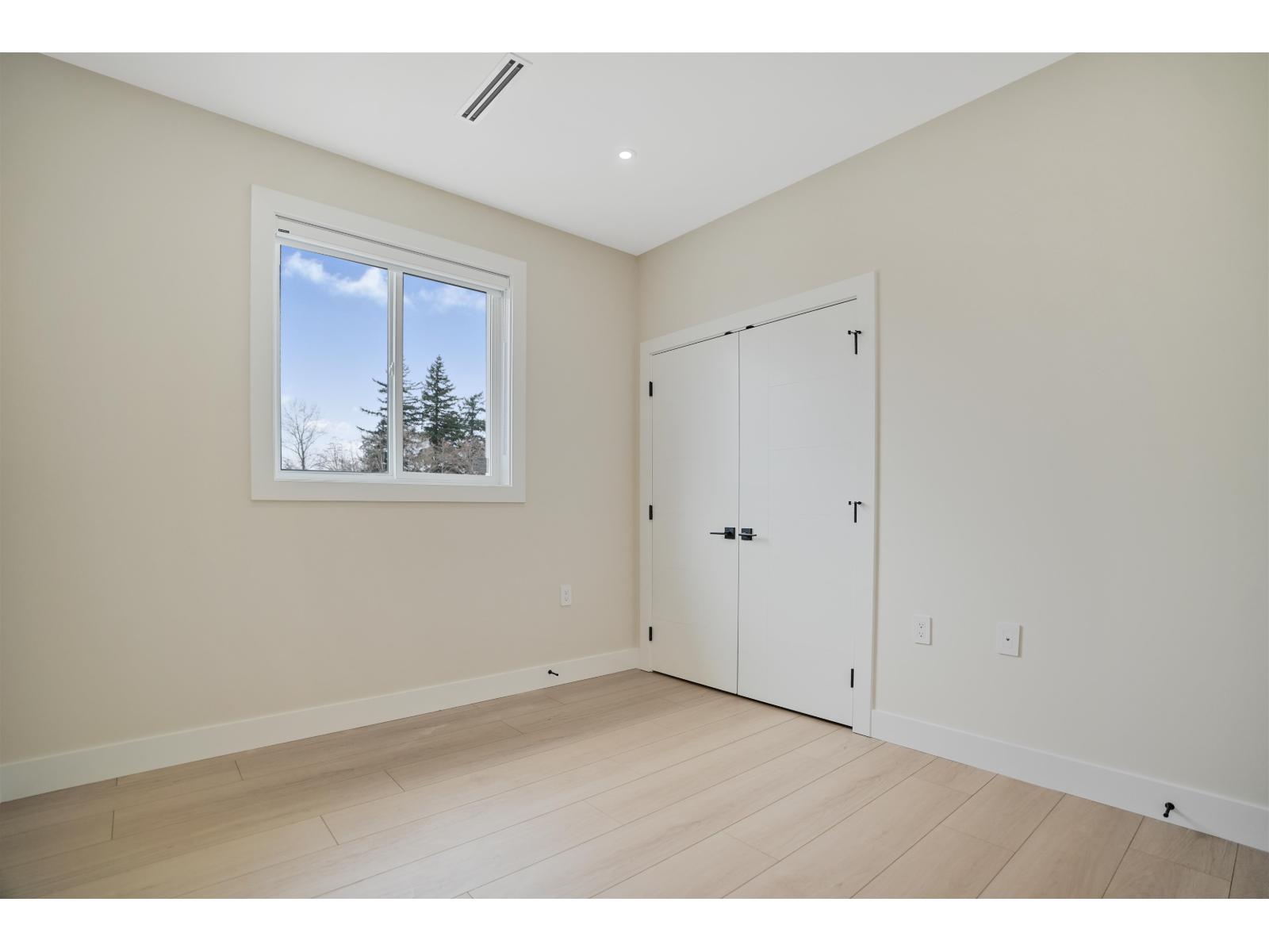 16505 20 AVENUE, Surrey