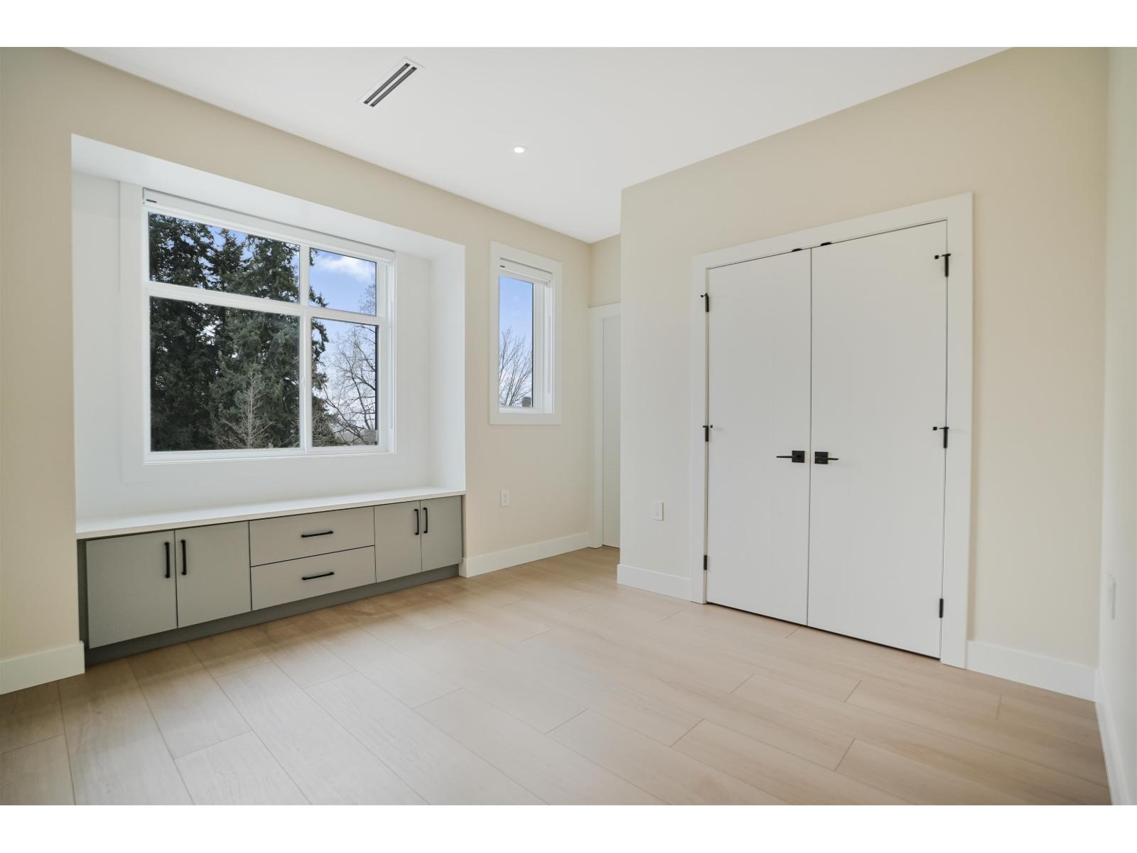 16505 20 AVENUE, Surrey