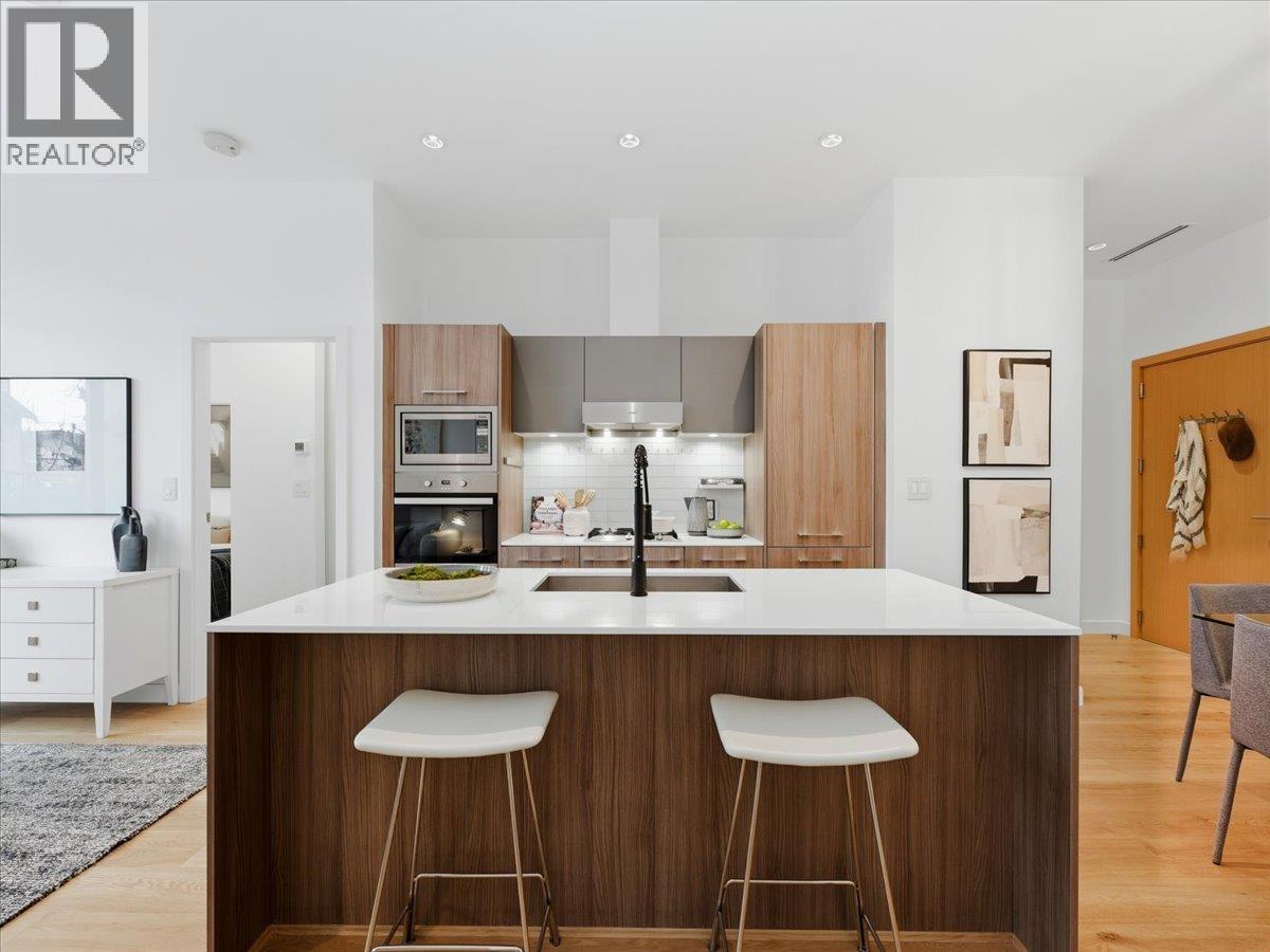 107 2221 30TH Avenue - photo 2