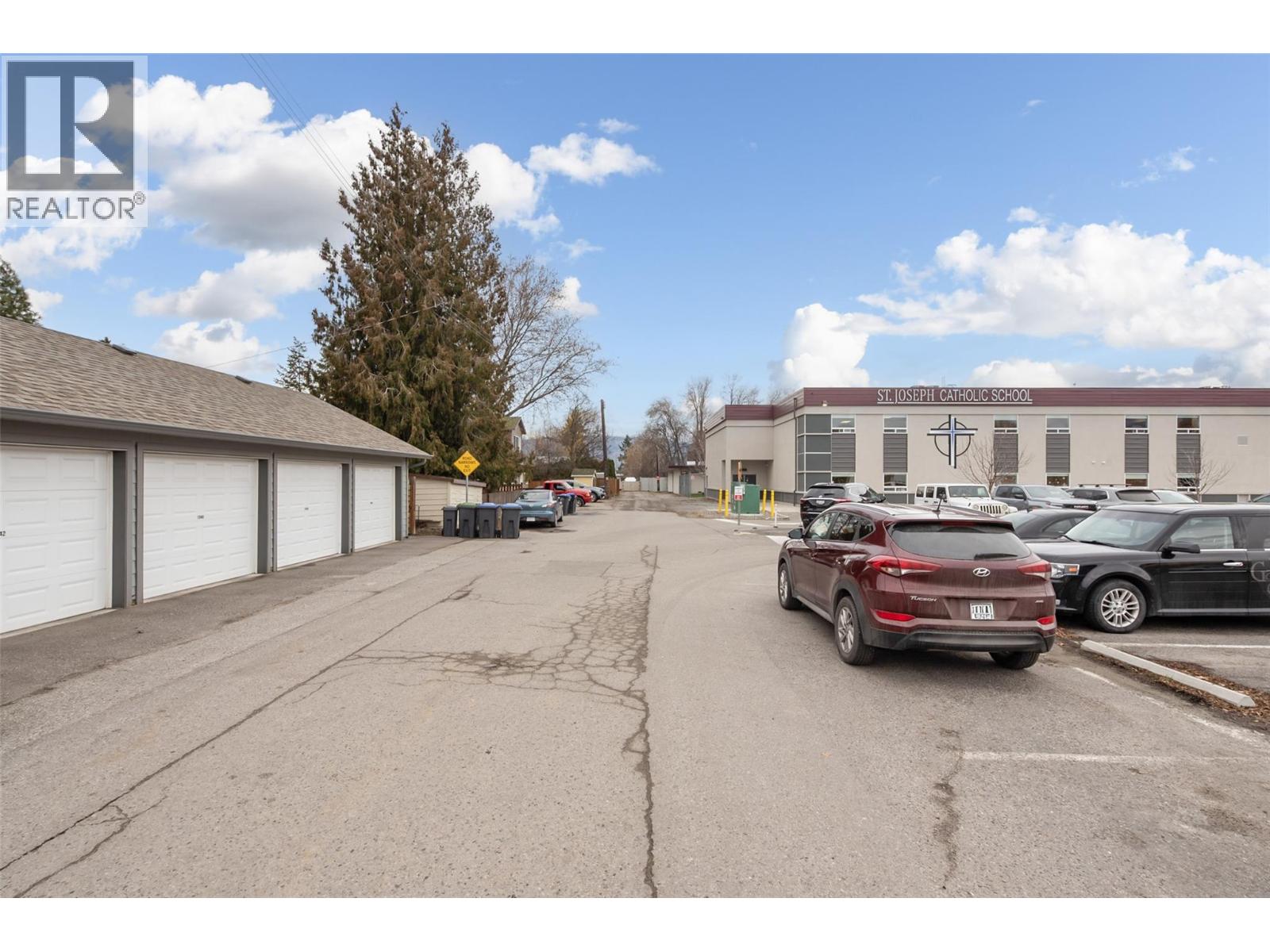 1940 Ethel Street, Kelowna