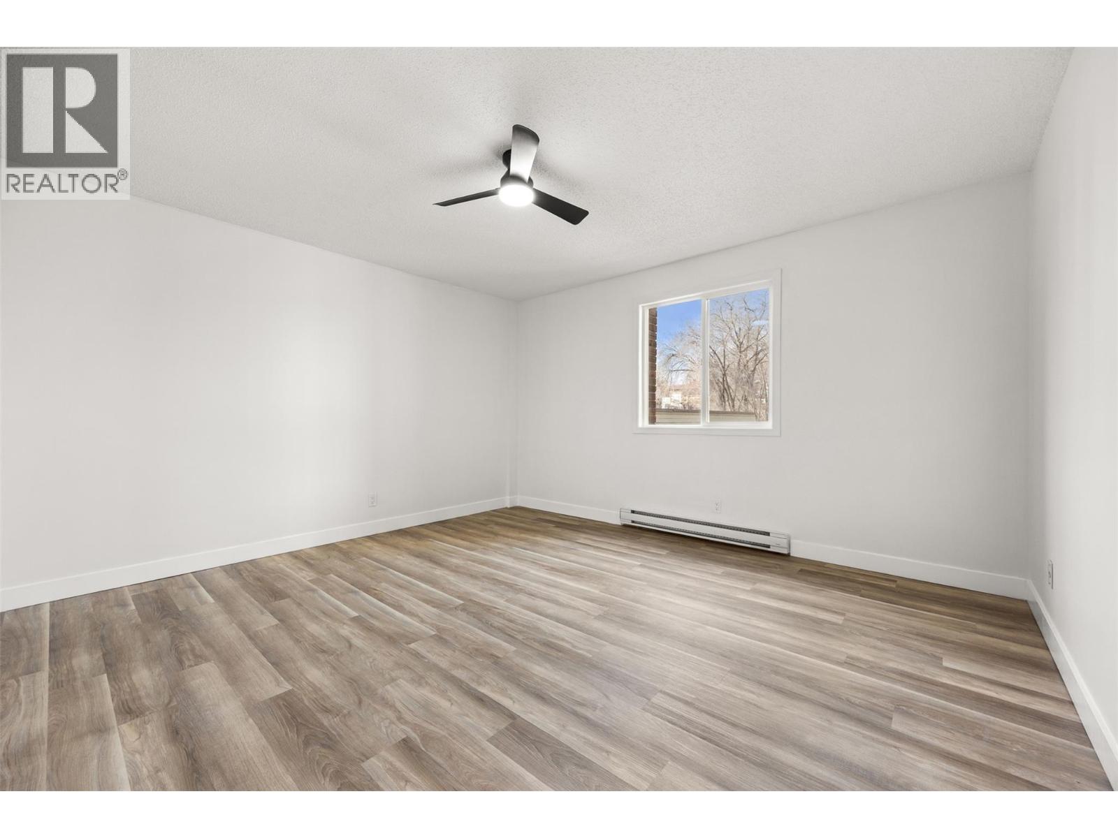 1915 Pacific Court Unit# 104, Kelowna