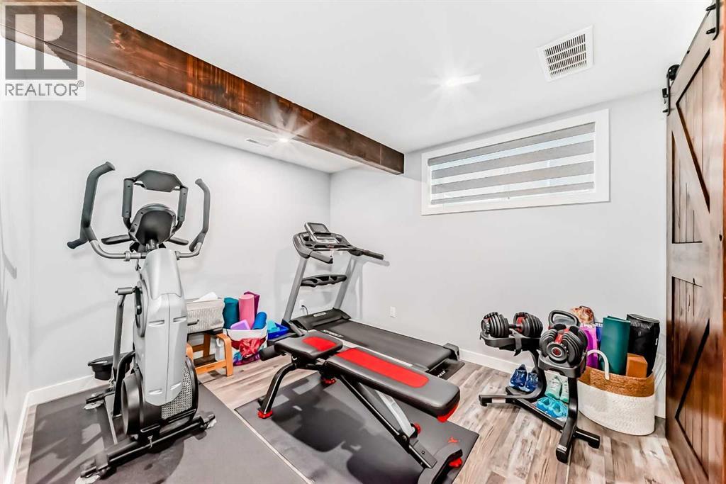 Single Family House for Sale in  New Brighton Drive SE New Brighton Calgary 