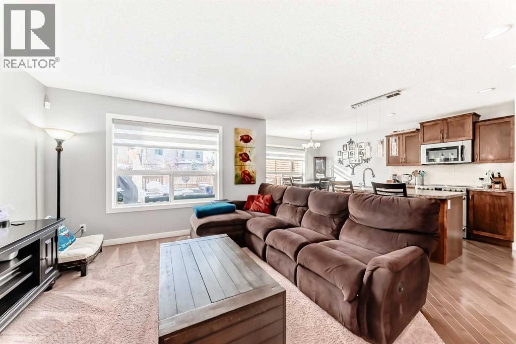 562 New Brighton Drive SE, Calgary, Alberta