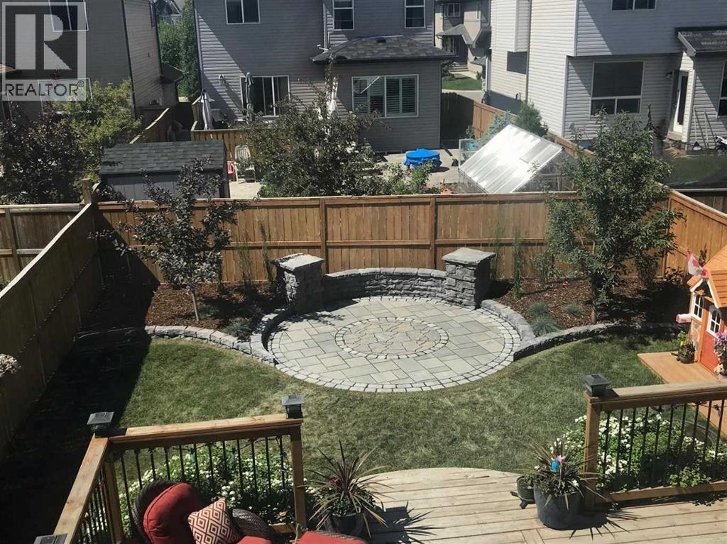 Single Family House for Sale in  New Brighton Drive SE New Brighton Calgary 