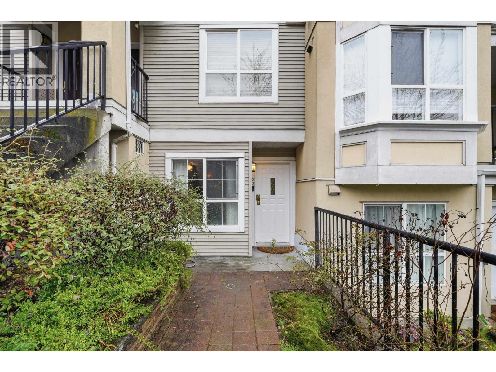 123 253 CASEY Street - main photo