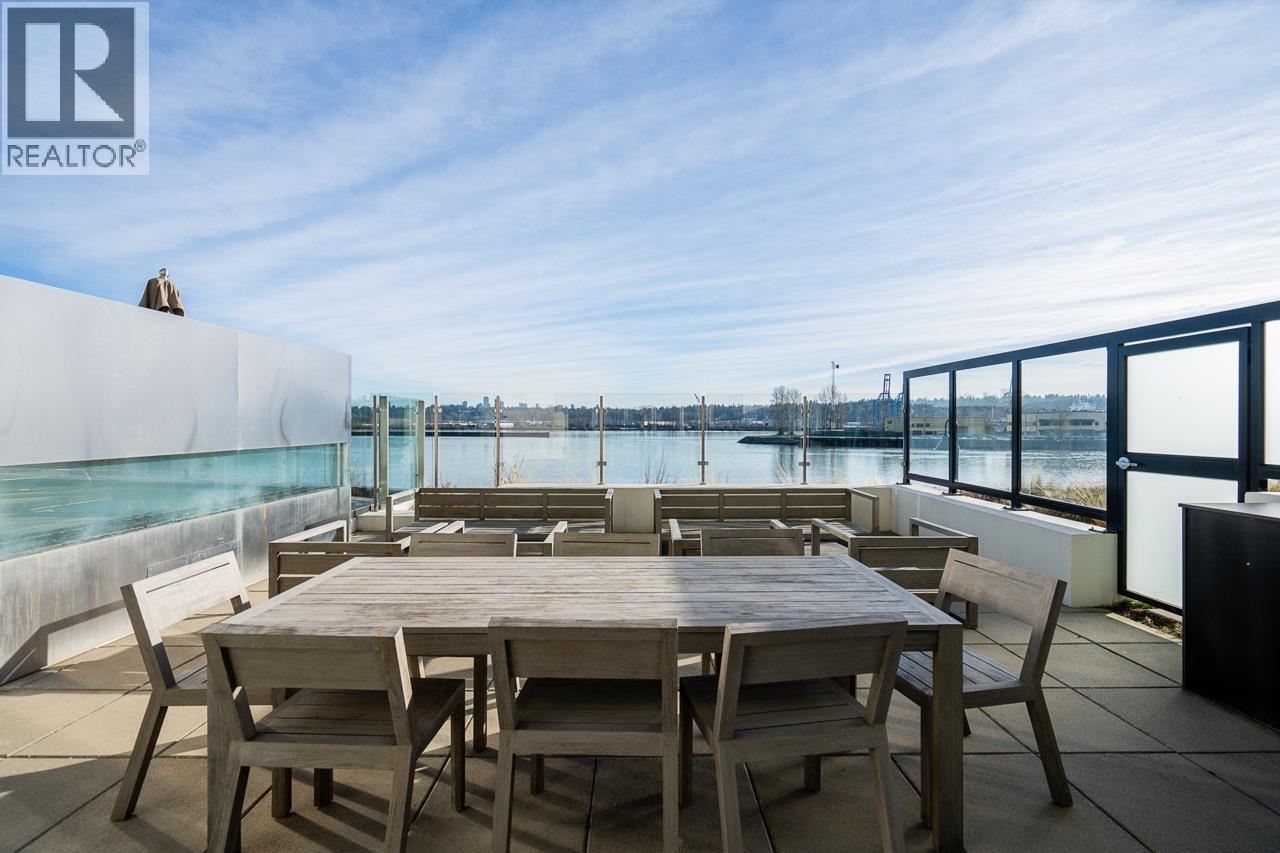 TH511 210 SALTER STREET, New Westminster