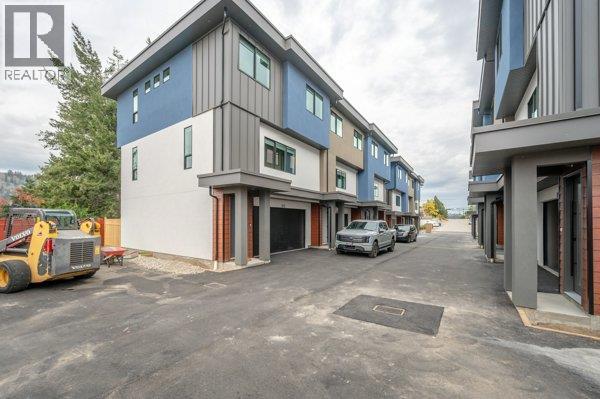 10615 ELLIOTT Street Unit# 110, Summerland