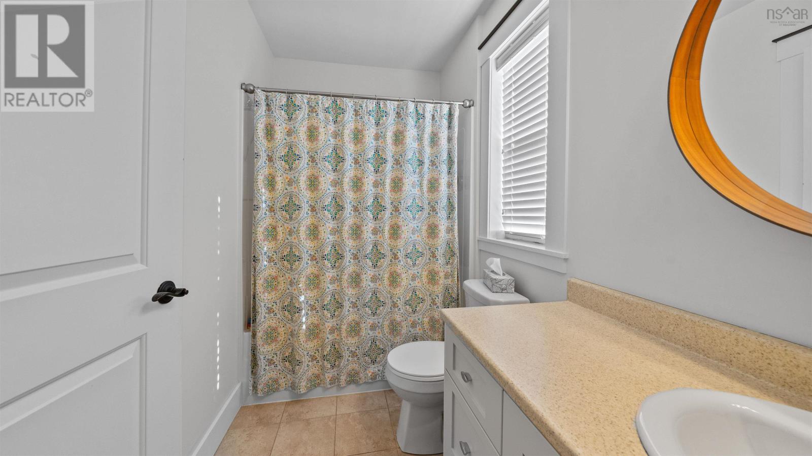 Property 33 of 49 of 8 HollyHock Way