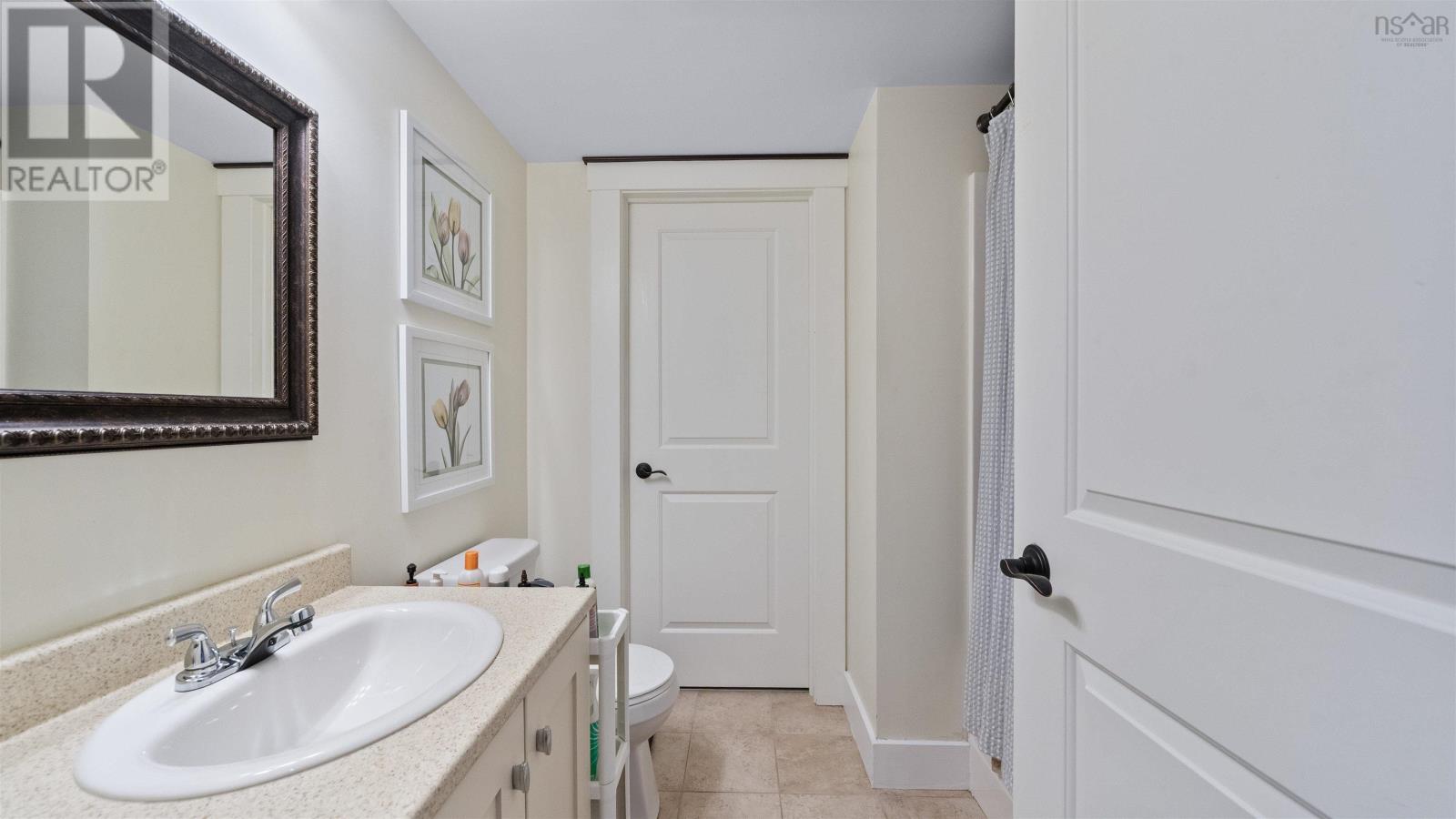 Property 43 of 49 of 8 HollyHock Way