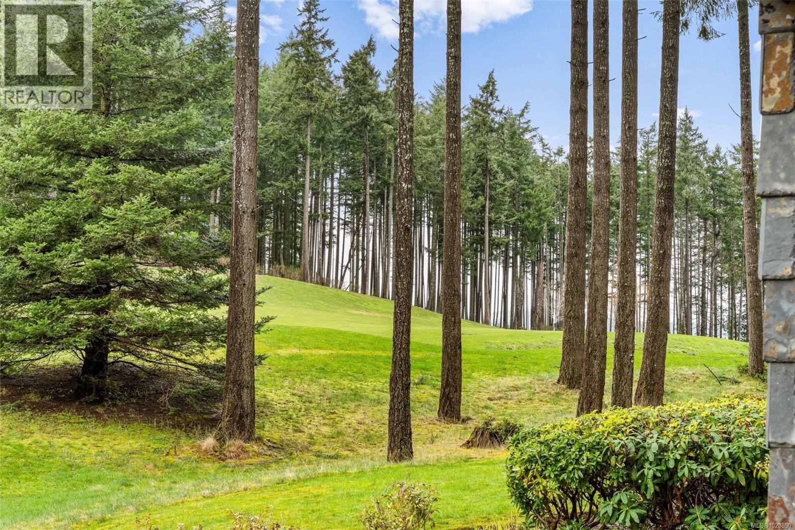 #113 1400 LYNBURNE PL - 48