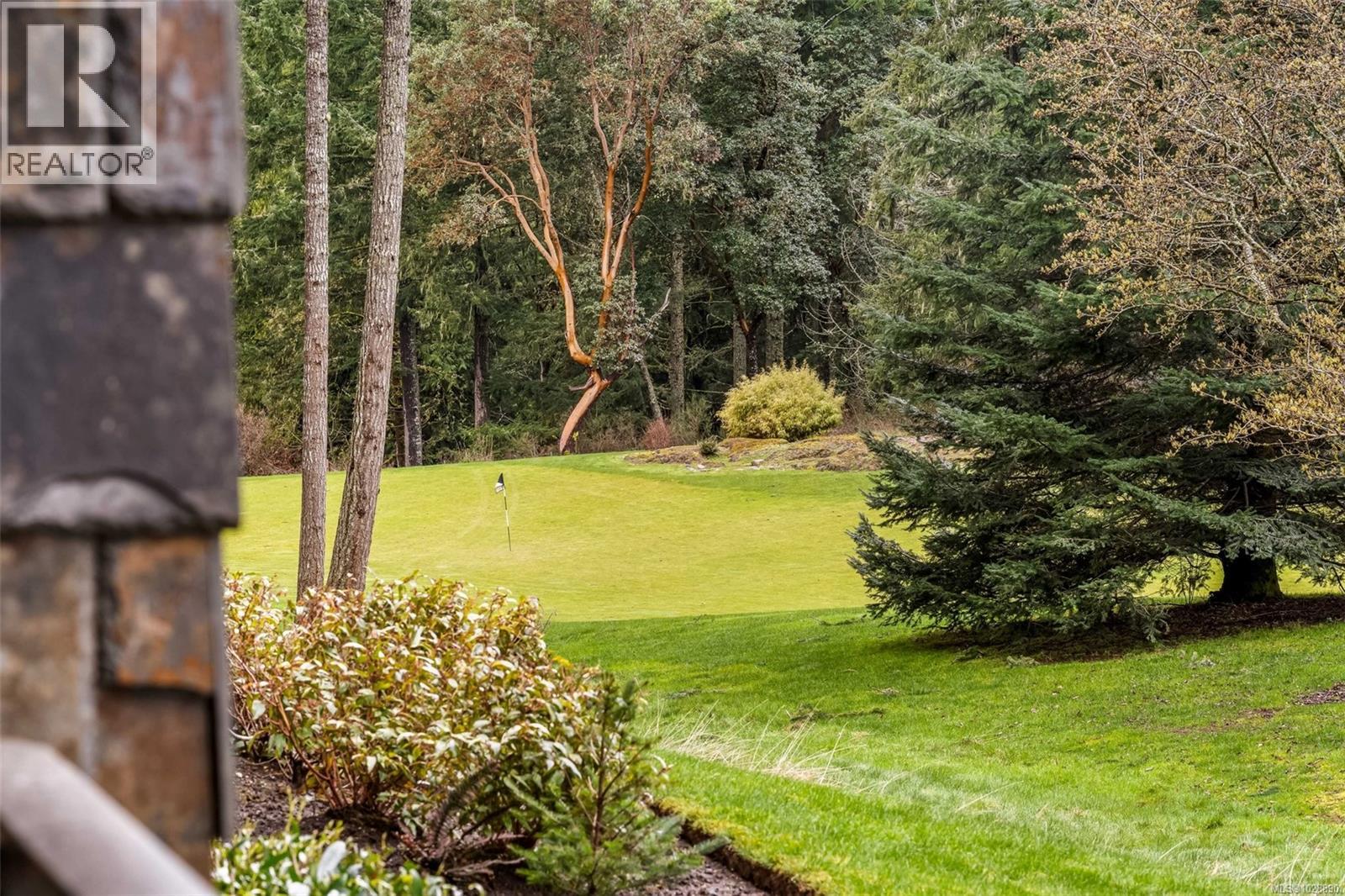 #113 1400 LYNBURNE PL - 53