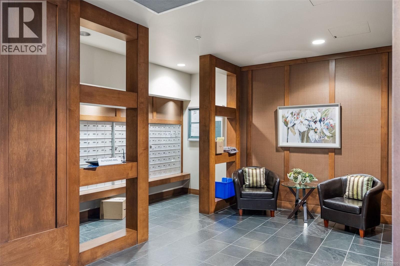 #113 1400 LYNBURNE PL - 66