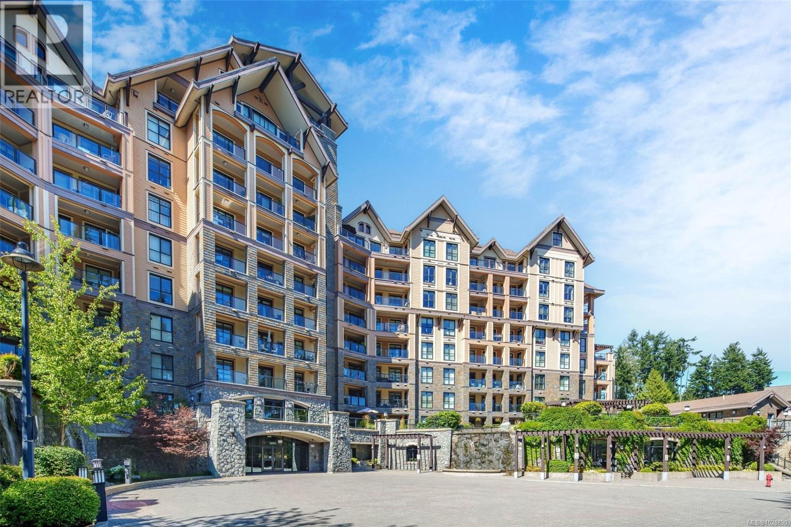 #113 1400 LYNBURNE PL - 70