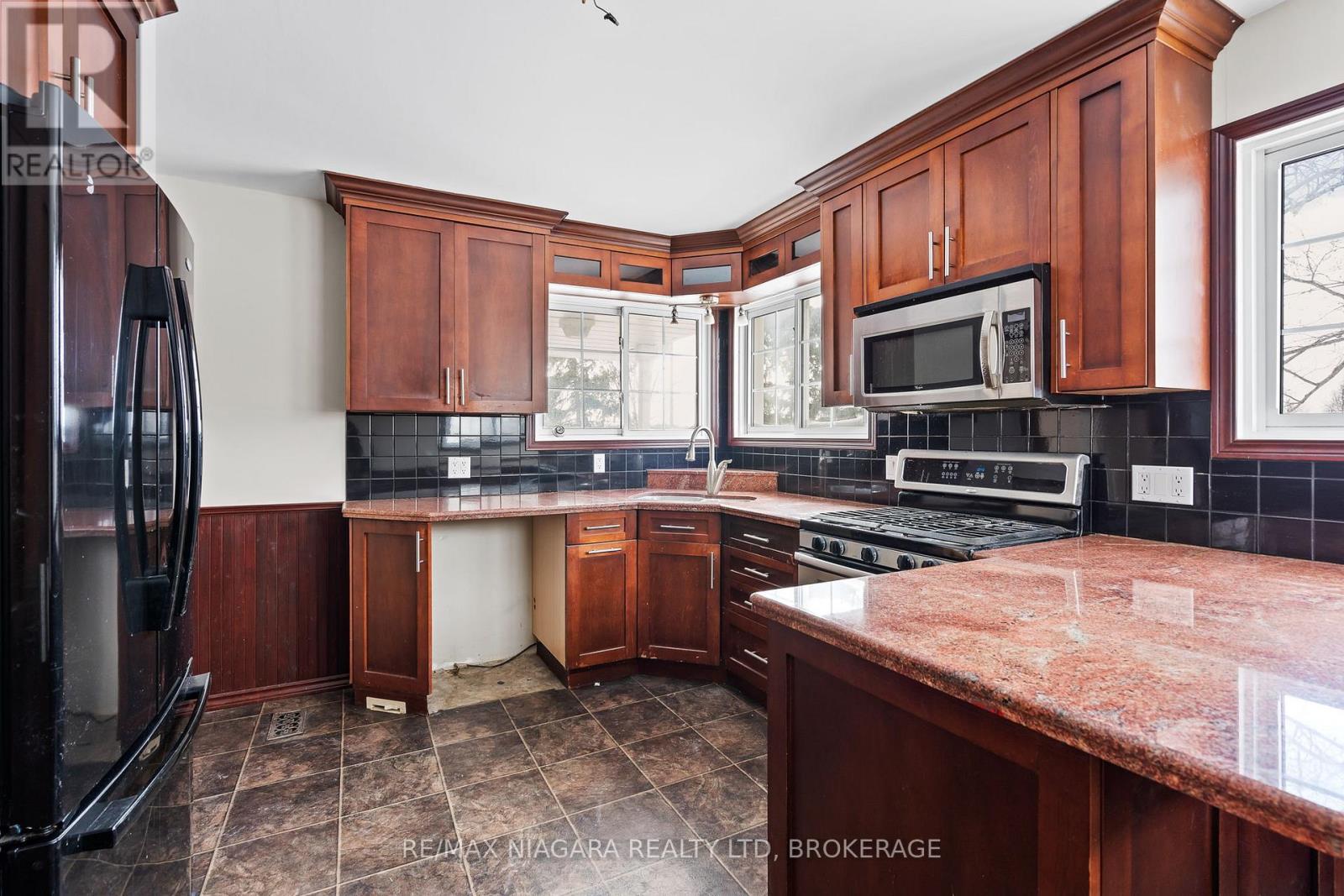 1956 STEVENSVILLE ROAD - 13