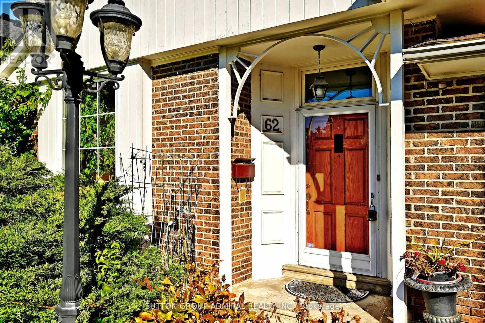 62 APRICOT STREET - 2