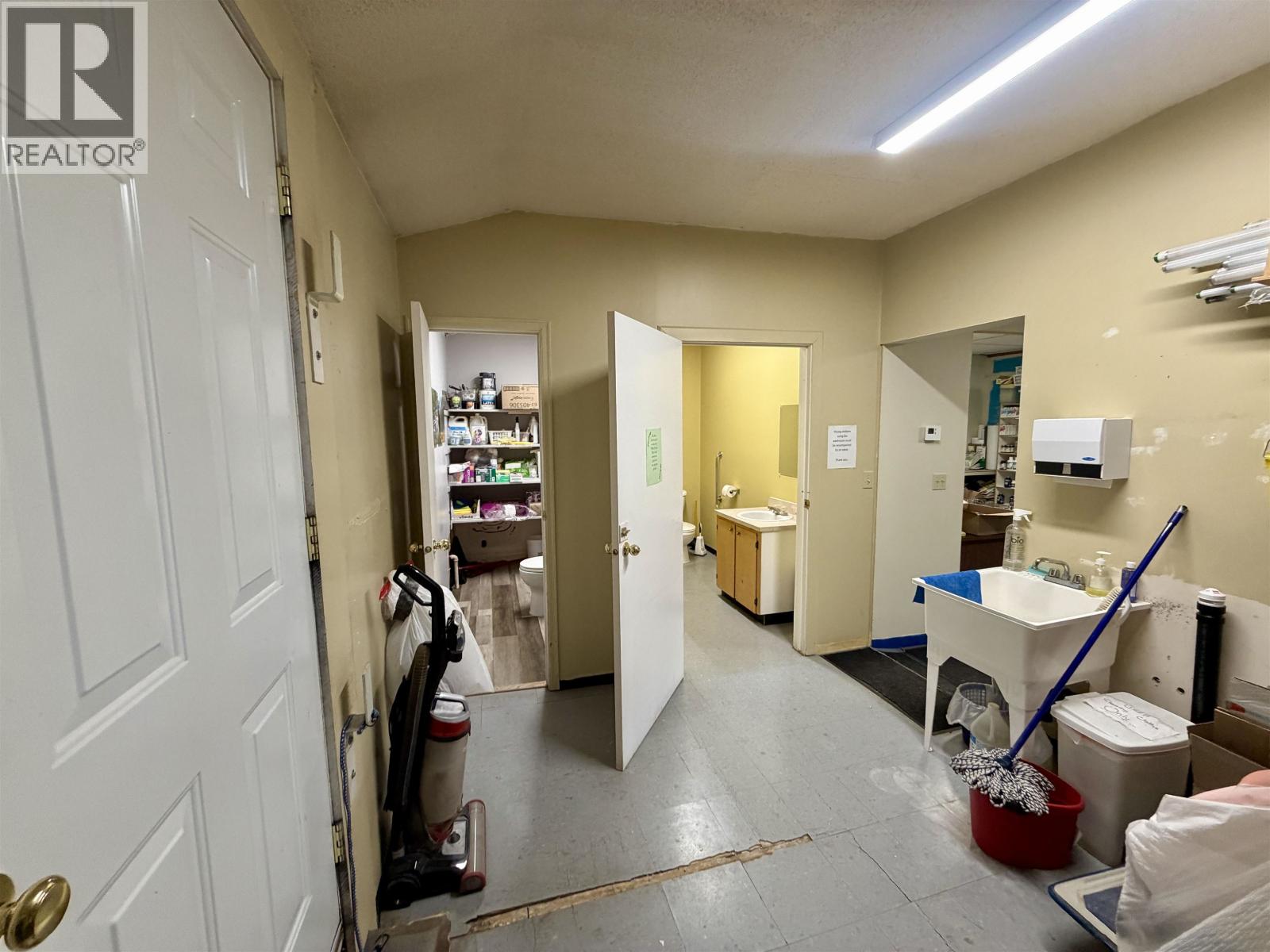 2449 BURRARD AVENUE, Vanderhoof