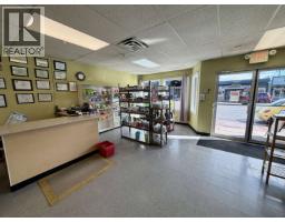 2449 Burrard Avenue, Vanderhoof, BC V0J3A0 Photo 11