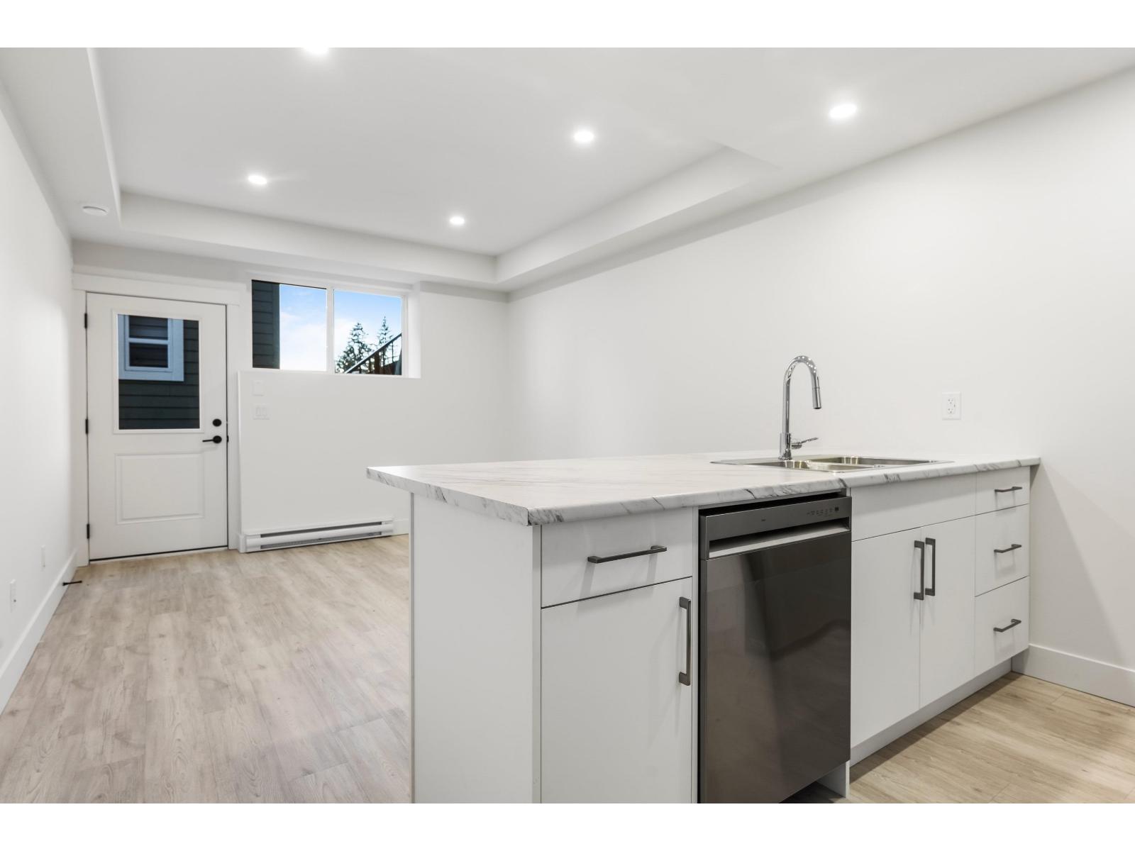 5504 MACLACHLAN PLACE, Promontory, Chilliwack