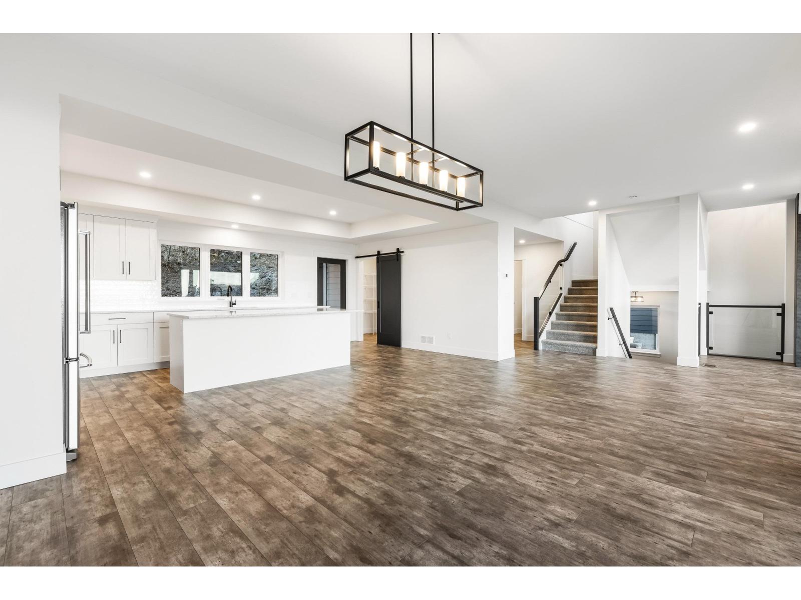 5504 MACLACHLAN PLACE, Promontory, Chilliwack