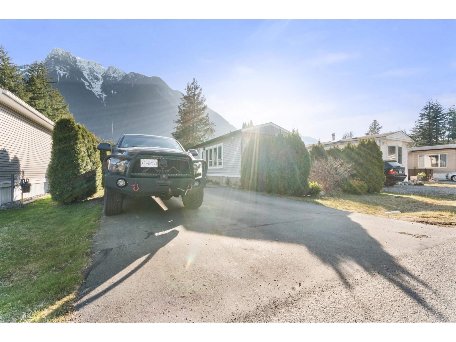 111 65367 KAWKAWA LAKE ROAD, Hope, Hope
