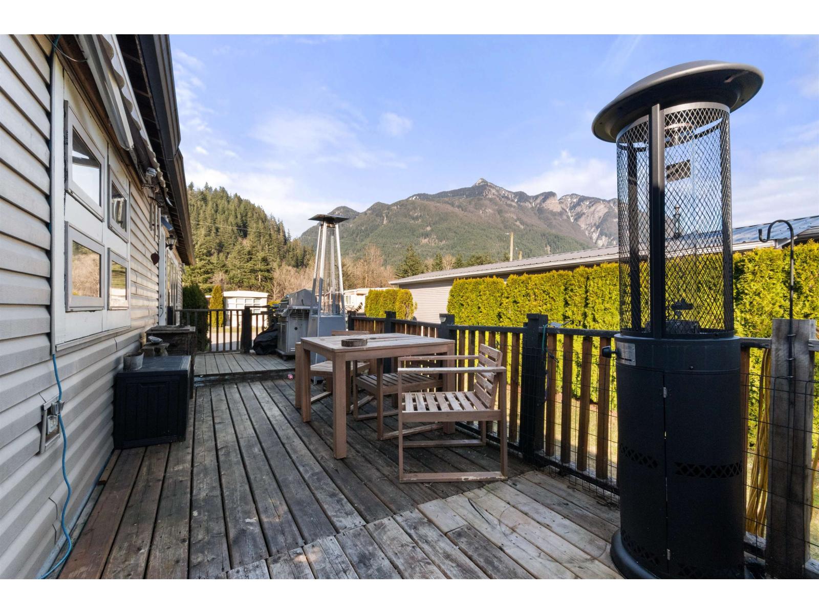 111 65367 KAWKAWA LAKE ROAD, Hope, Hope