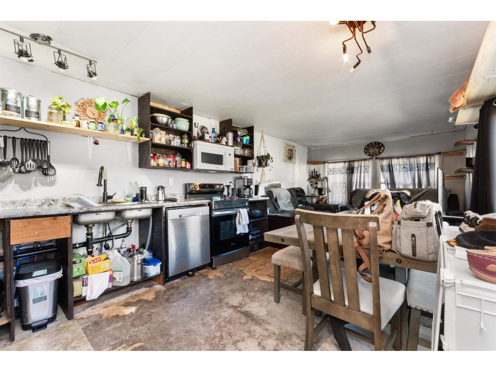 111 65367 KAWKAWA LAKE ROAD, Hope, Hope