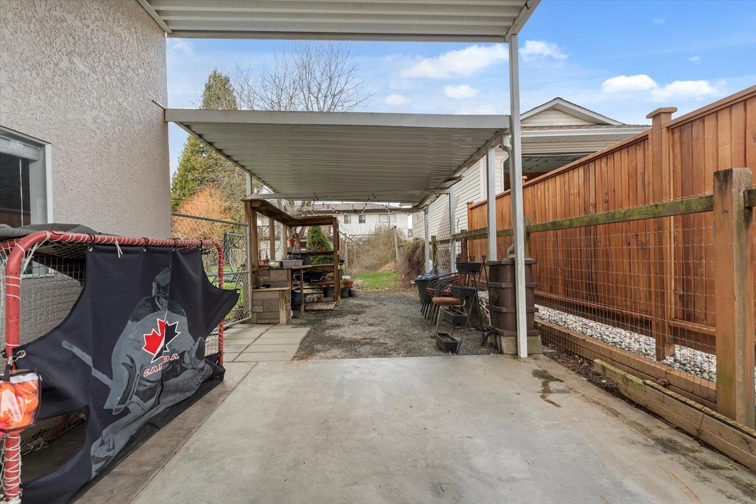 46675 OSBORNE ROAD, Fairfield Island, Chilliwack