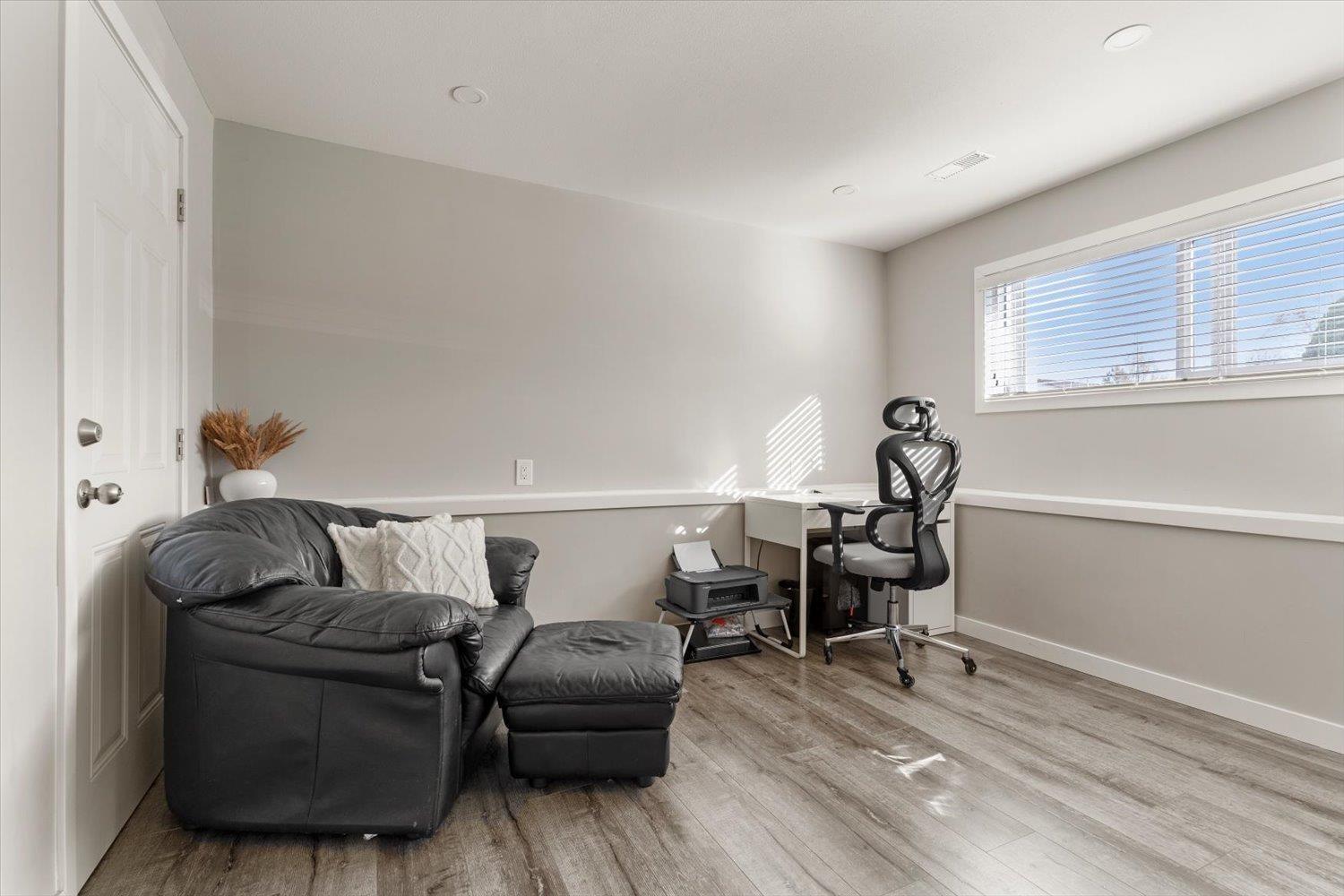 46675 OSBORNE ROAD, Fairfield Island, Chilliwack