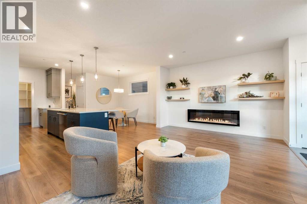 Single Family House for Sale in  Lucas Avenue NW Livingston Calgary 