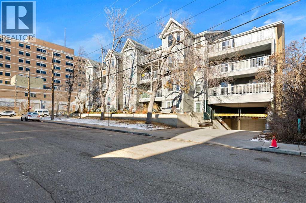 Single Family House for Sale in    Street SW Mission Calgary 