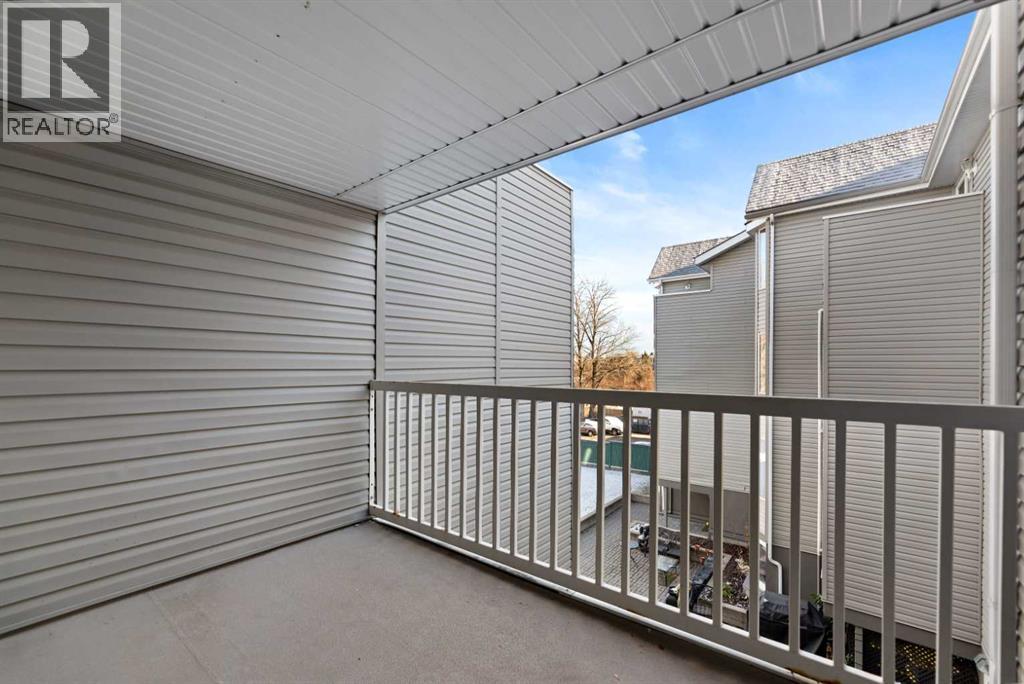 Single Family House for Sale in    Street SW Mission Calgary 