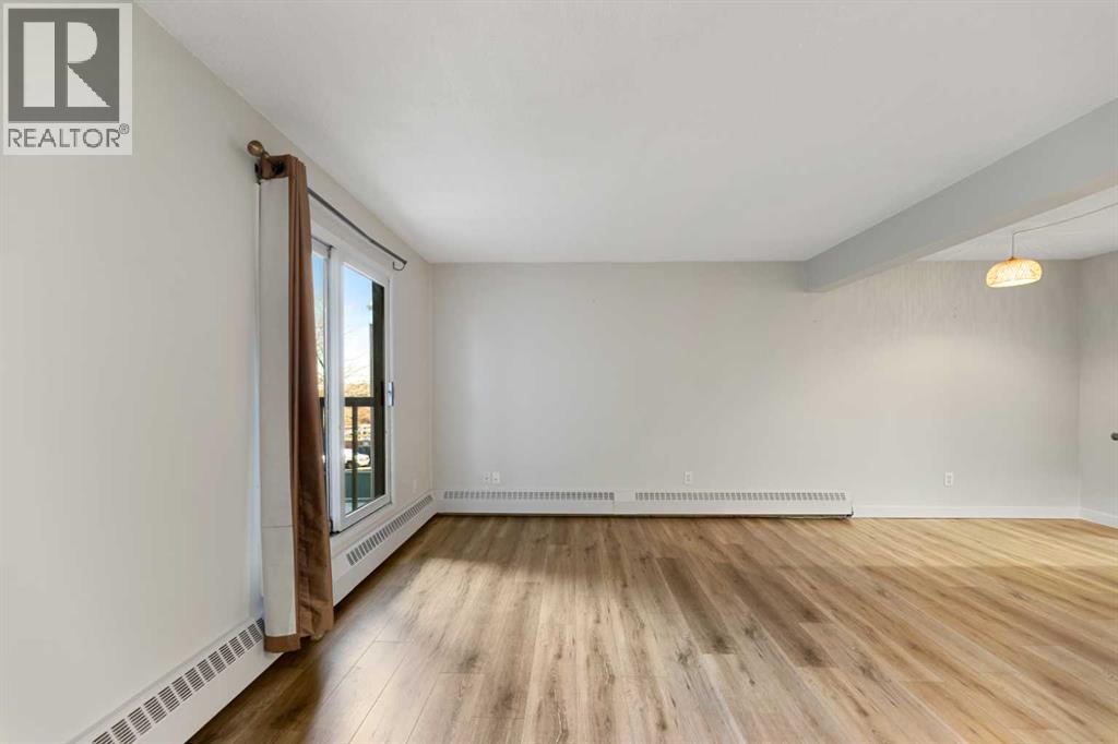 Single Family House for Sale in    Street SW Mission Calgary 