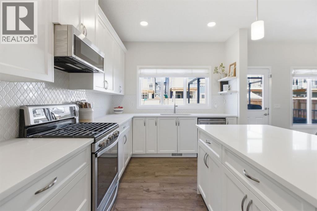 316 Sundown View, Cochrane