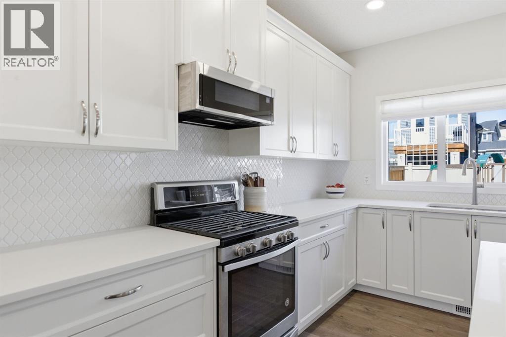 316 Sundown View, Cochrane