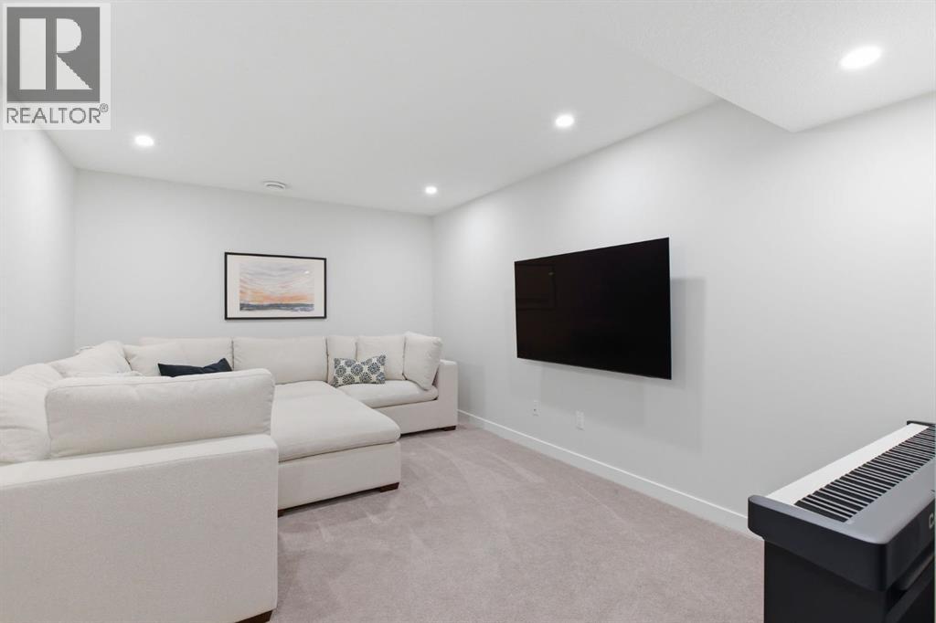 316 Sundown View, Cochrane