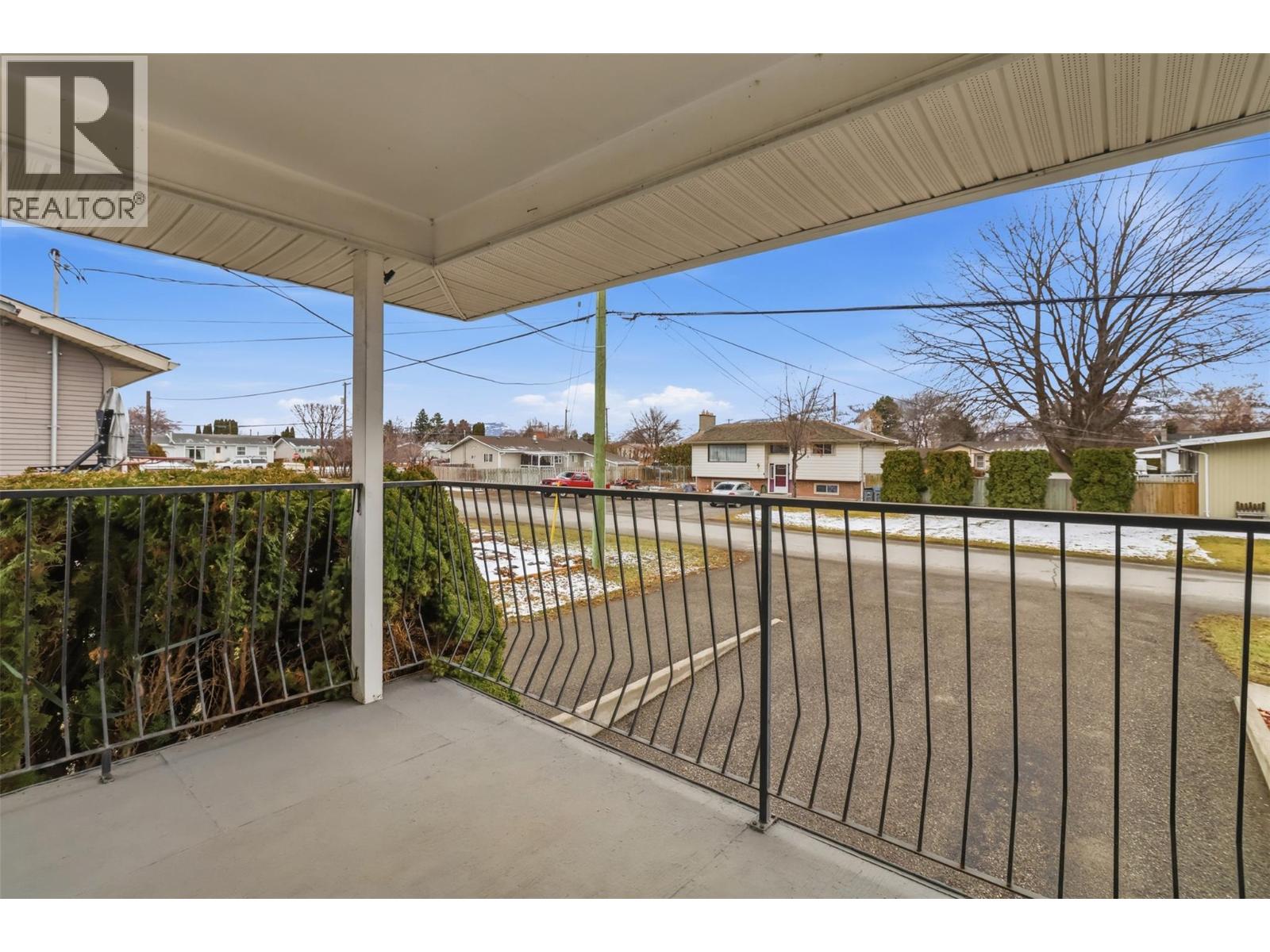 2460 Briarwood Avenue, Kamloops