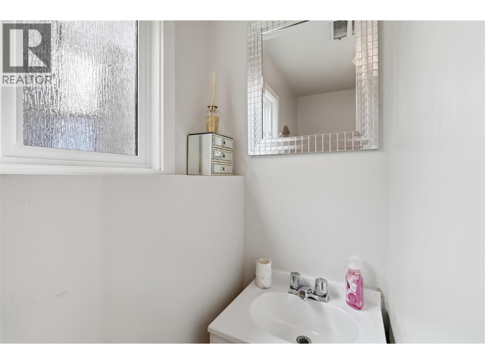 2460 Briarwood Avenue, Kamloops