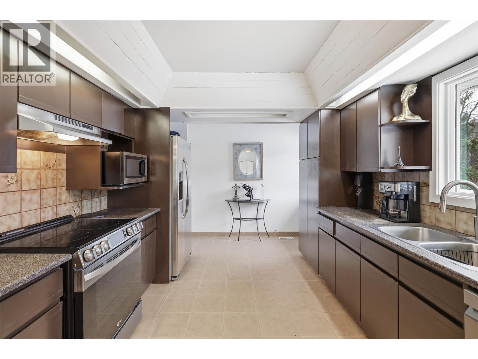 2460 Briarwood Avenue, Kamloops