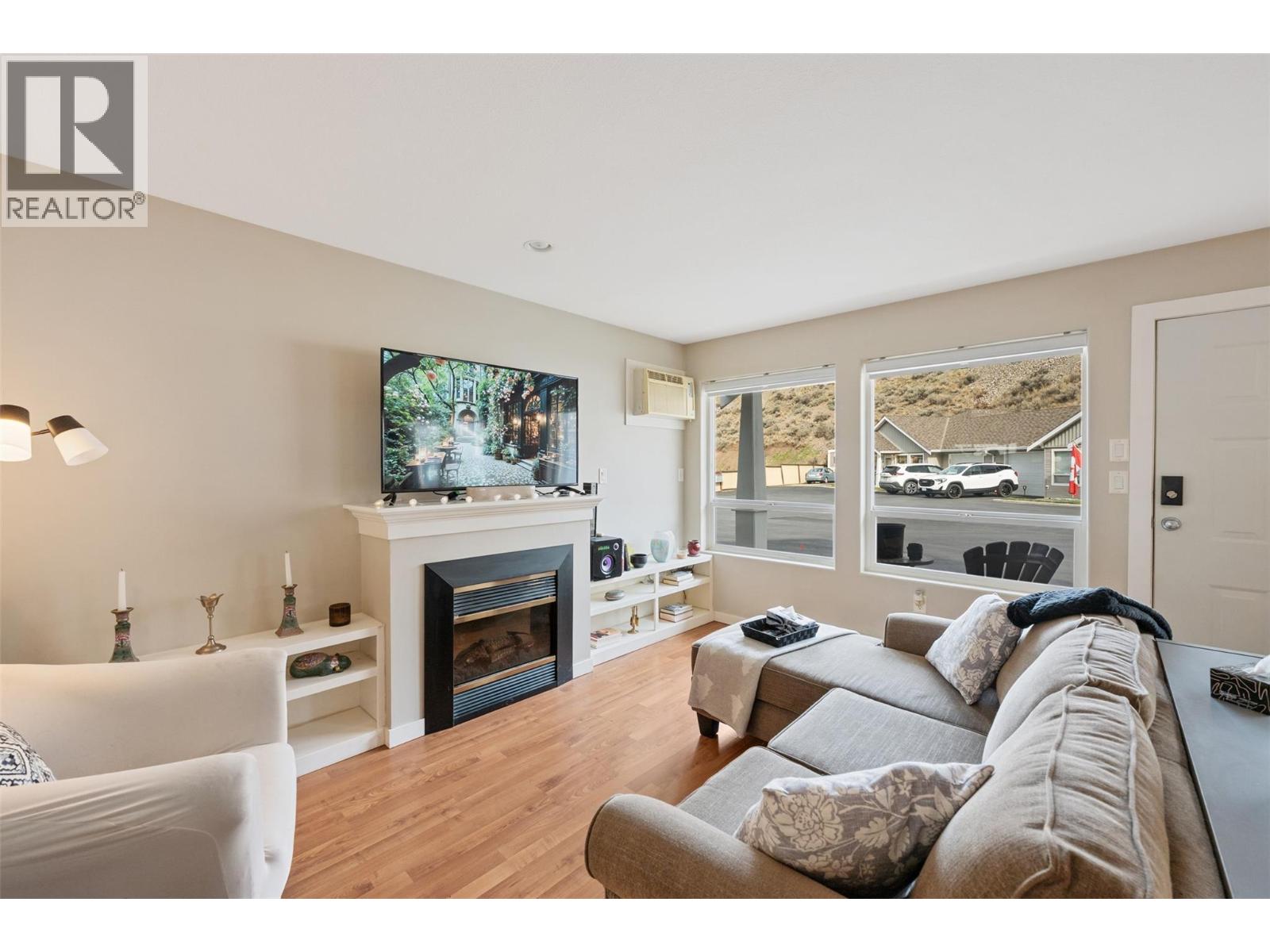 601 9th Street Unit# 8, Keremeos