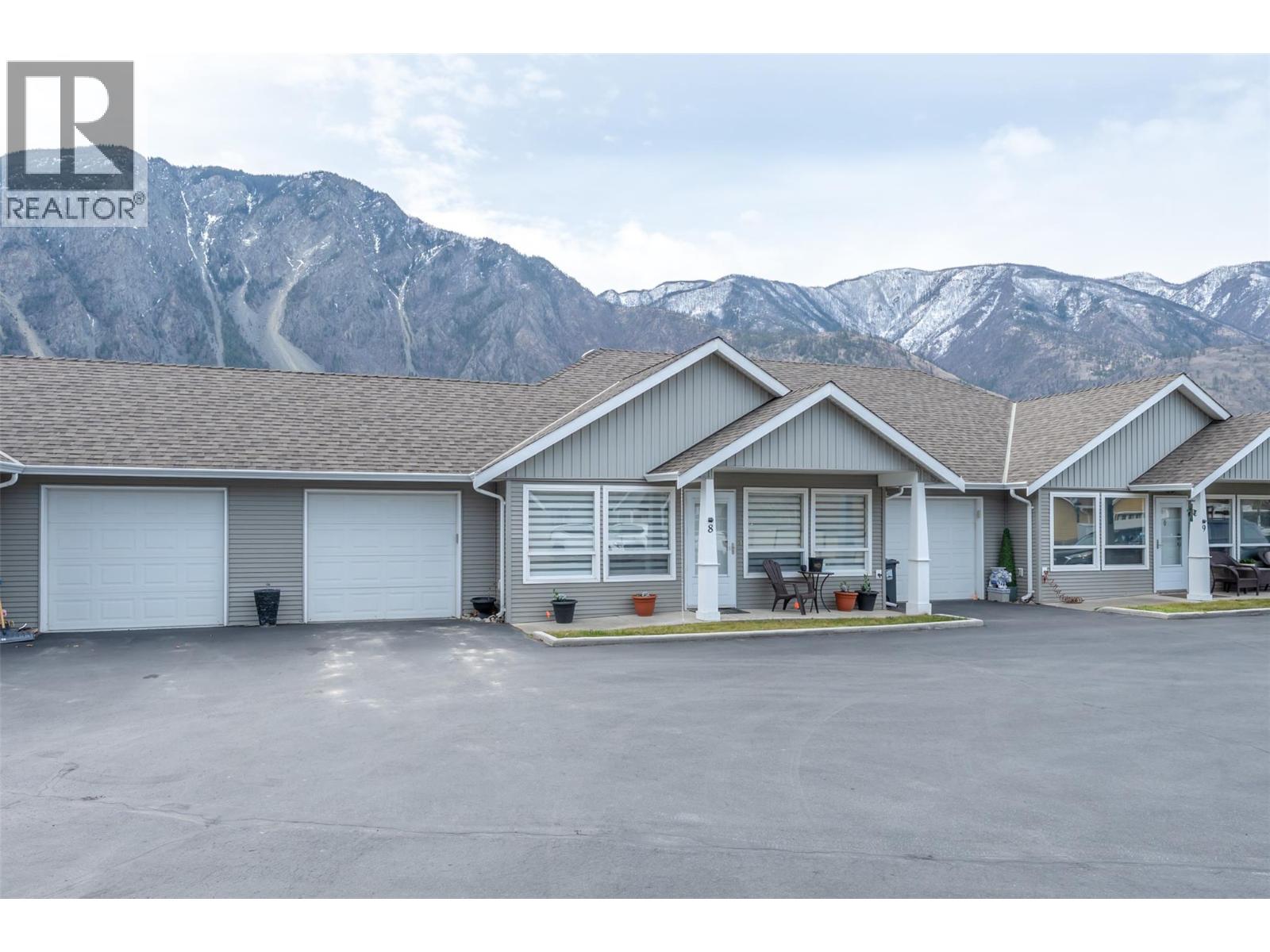 #8 601 9th Street - 40