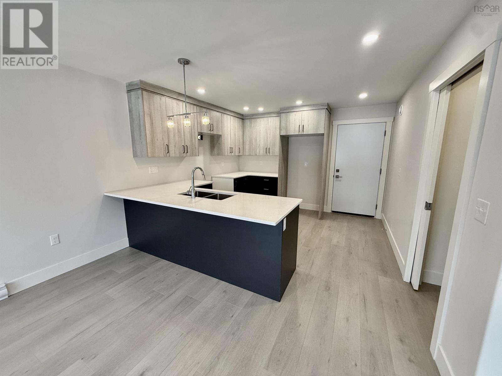 Property 9 of 42 of 19 Brick Lane