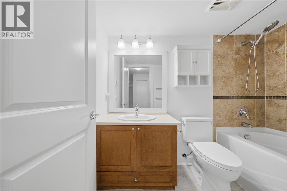 103 19673 MEADOW GARDENS WAY, Pitt Meadows