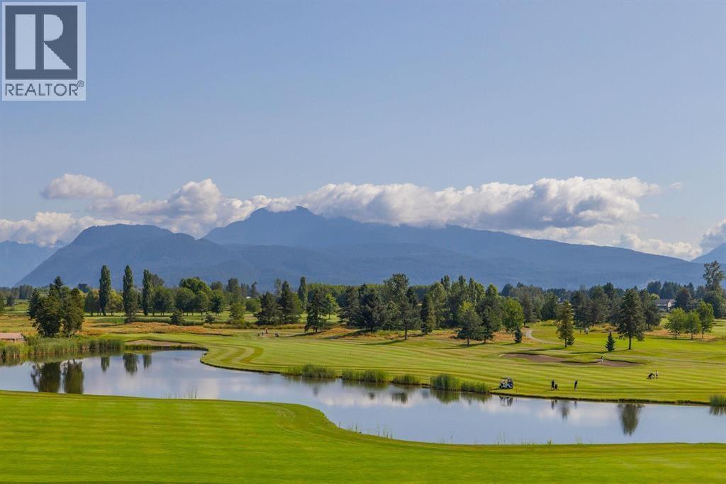 103 19673 MEADOW GARDENS WAY, Pitt Meadows