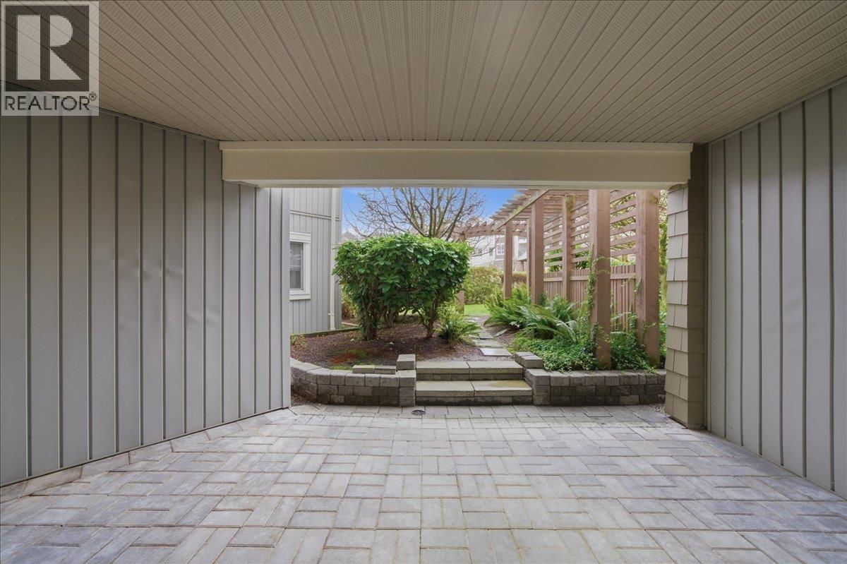 103 19673 MEADOW GARDENS WAY, Pitt Meadows